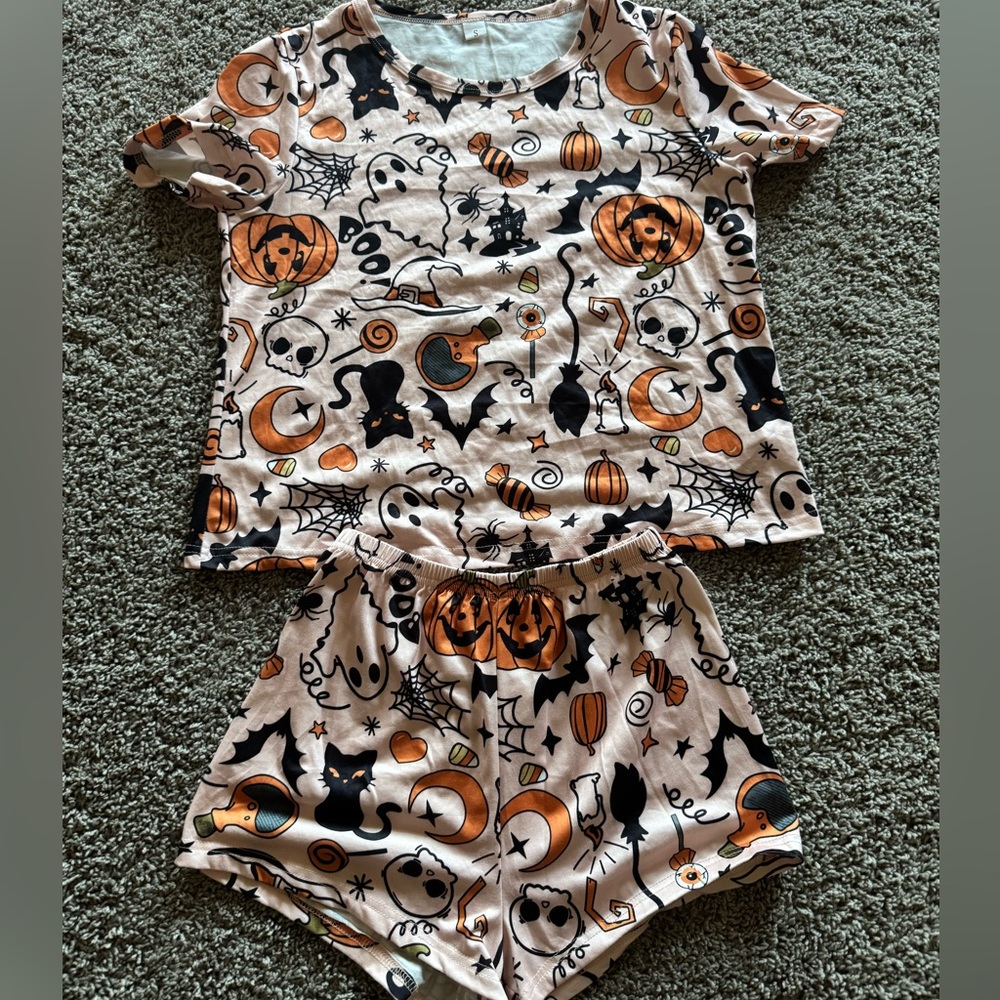 Women’s Halloween Themed Pajamas Set🎃👻